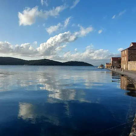 Authentic Stone House Casa vacanze