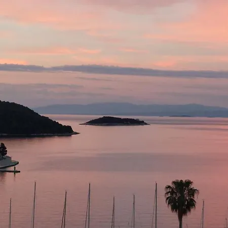 Hébergement de vacances Authentic Stone House Vis